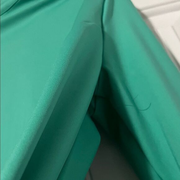 Tommy Bahama everyday active Green Quarter-Zip Pullover - Picture 7 of 8